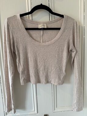 Light Beige Long Sleeve Scoop Neck Ribbed Top - Universal Thread